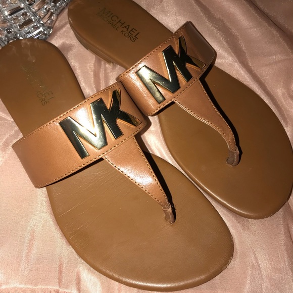MICHAEL Michael Kors Shoes - Michael Kors Luggage Leather Sandal Sz 7 `Gold